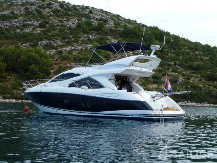 Manhattan 50 - Yacht Charter Sailica