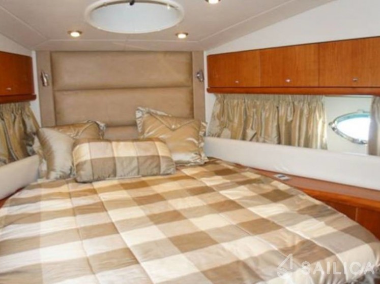 Manhattan 50 - Yacht Charter Sailica