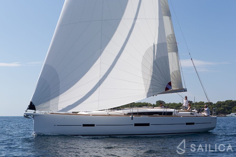 Dufour 460 Grand Large - Yacht Charter Sailica