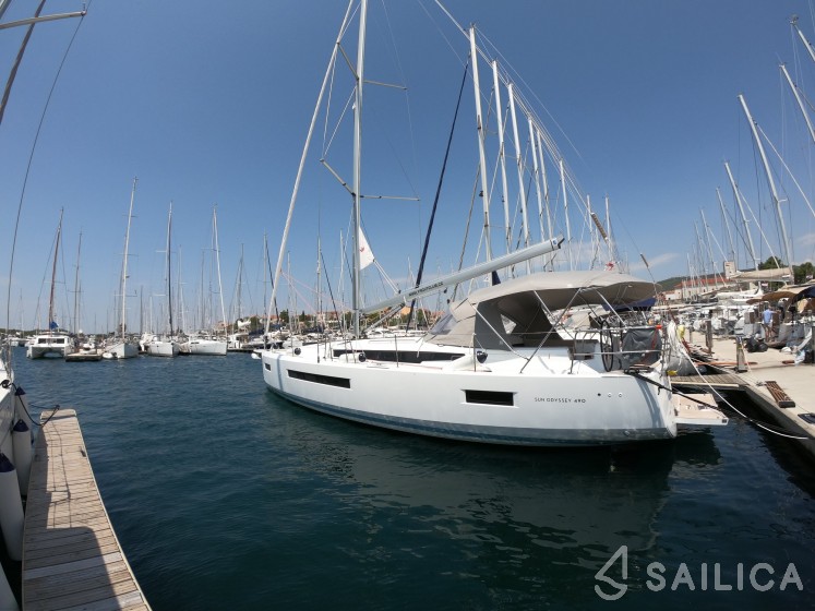 Sun Odyssey 490 - Yacht Charter Sailica