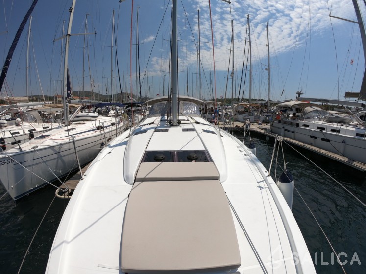 Sun Odyssey 490 - Yacht Charter Sailica