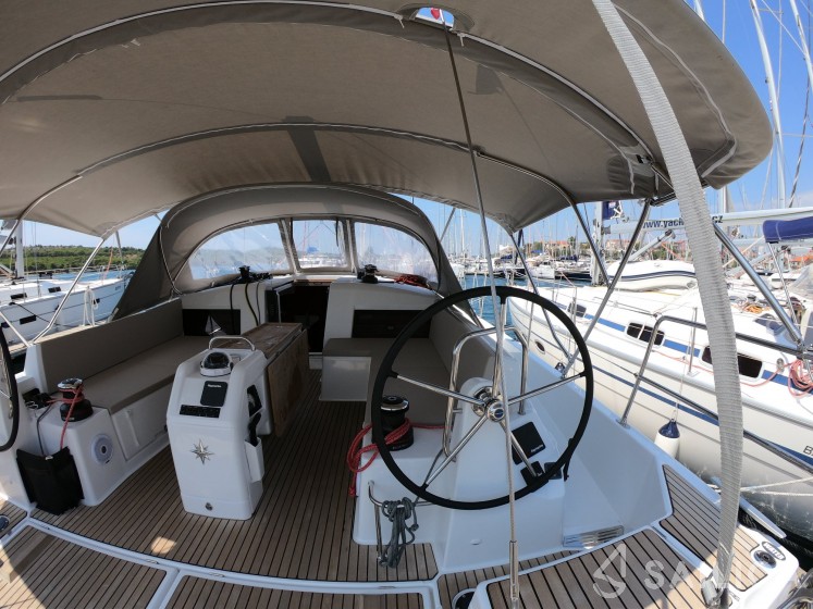 Sun Odyssey 490 - Yacht Charter Sailica