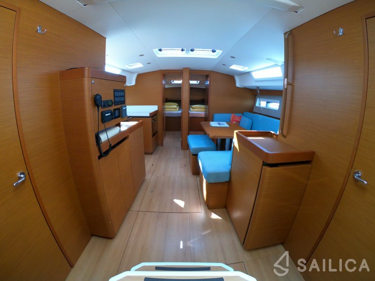 Sun Odyssey 490 - Yacht Charter Sailica