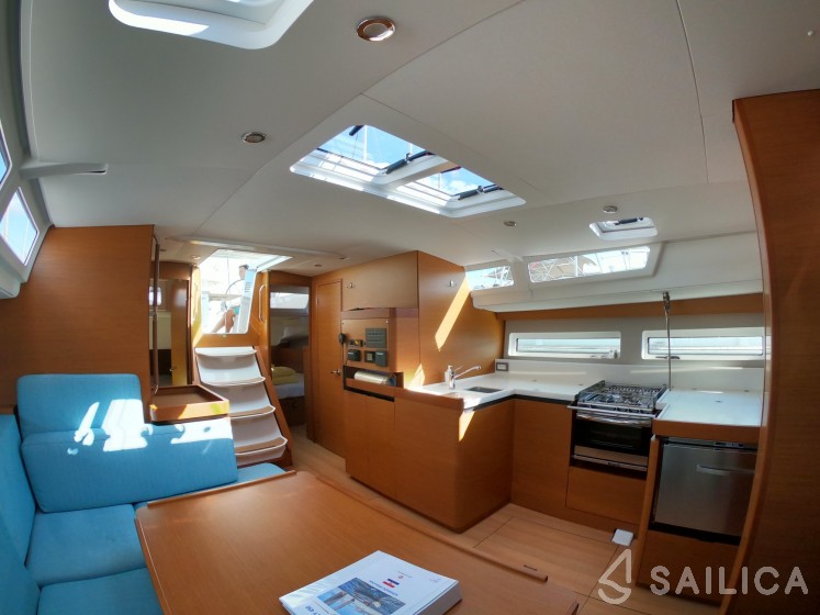 Sun Odyssey 490 - Yacht Charter Sailica