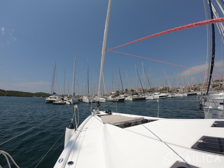 Sun Odyssey 490 - Yacht Charter Sailica