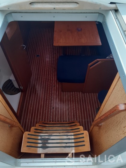Bavaria 43 Cruiser - Yacht Charter Sailica