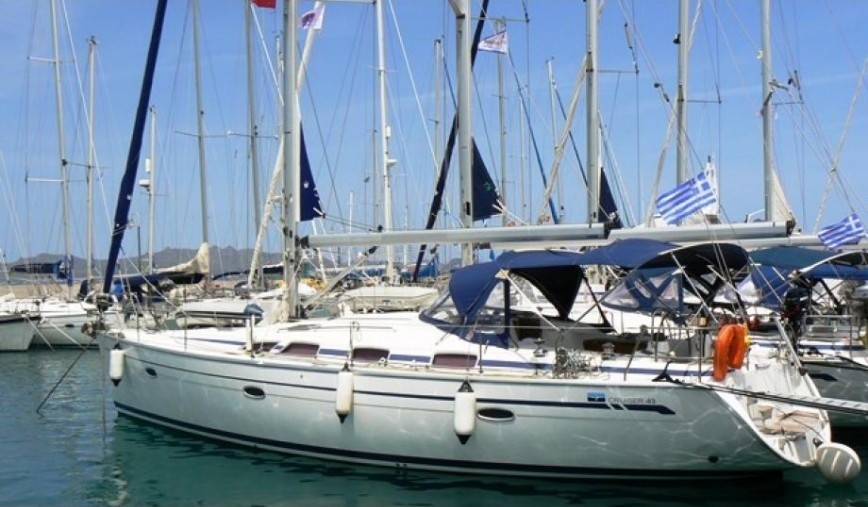 Bavaria 43 Cruiser - Yacht Charter Sailica