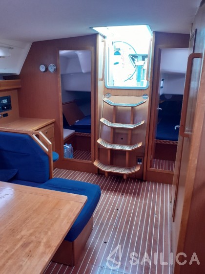 Bavaria 43 Cruiser - Yacht Charter Sailica