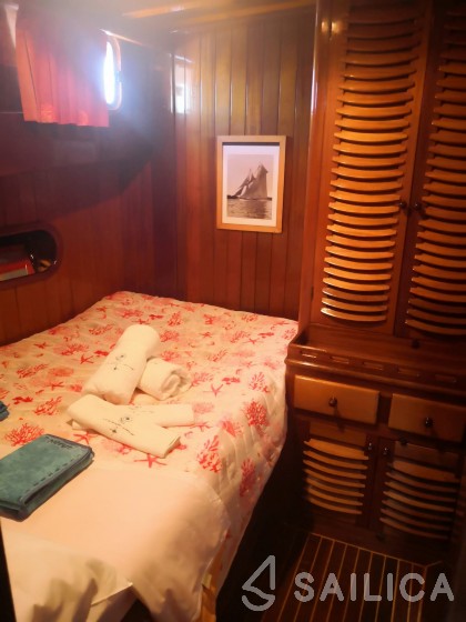 Gulet - Yacht Charter Sailica