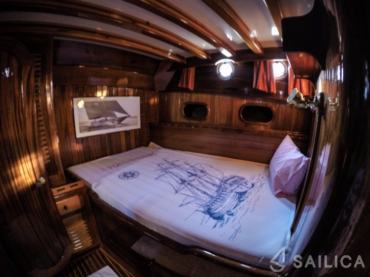Gulet - Yacht Charter Sailica