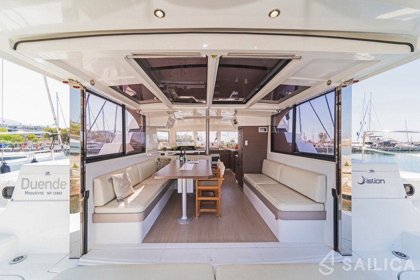 Bali Catspace - Yacht Charter Sailica