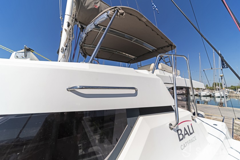 Bali Catspace - Yacht Charter Sailica