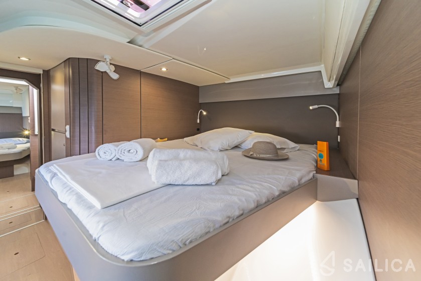 Bali Catspace - Yacht Charter Sailica