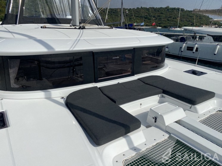 Lagoon 46  - Yacht Charter Sailica