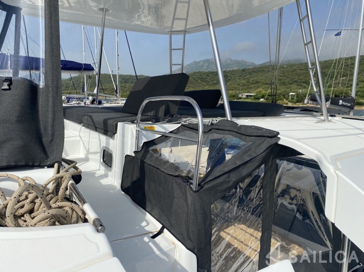 Lagoon 46  - Yacht Charter Sailica