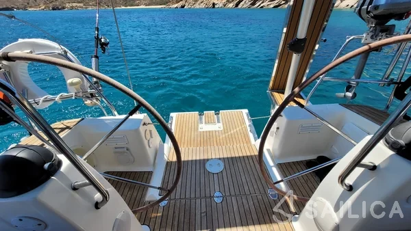 Bavaria 40 - Yacht Charter Sailica