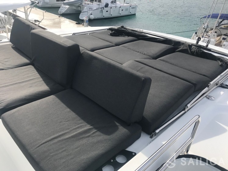 Lagoon 50 - Yacht Charter Sailica