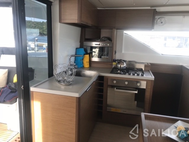 Lagoon 50 - Yacht Charter Sailica