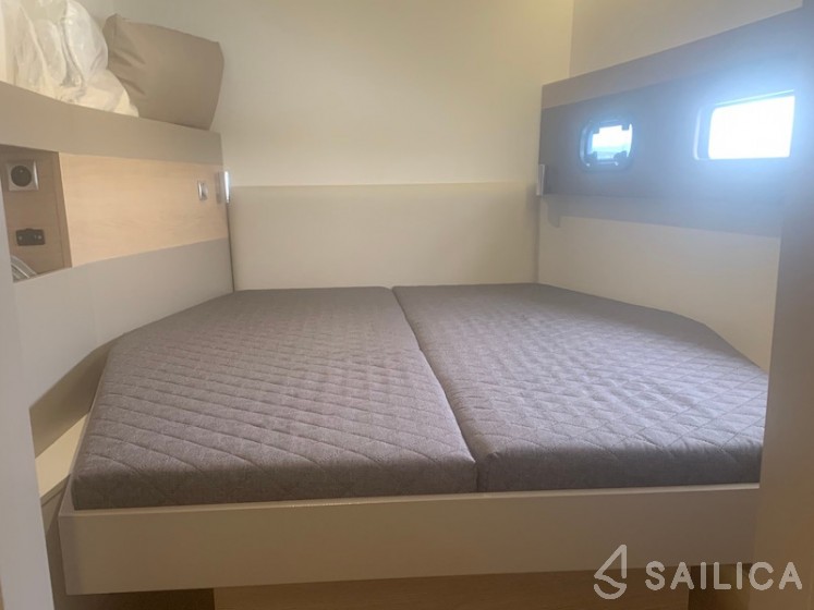 Bali 4.5 - Yacht Charter Sailica