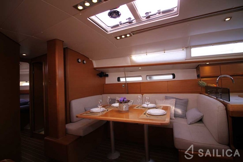 Sun Odyssey 439 - Yacht Charter Sailica