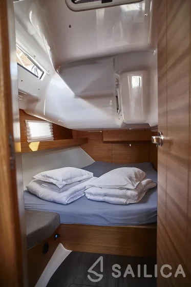 Elan Impression 45.1 - Yacht Charter Sailica