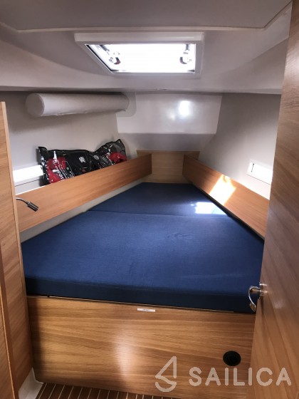 Salona 38 - Yacht Charter Sailica