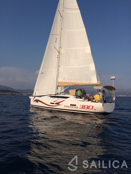 Salona 38 - Yacht Charter Sailica
