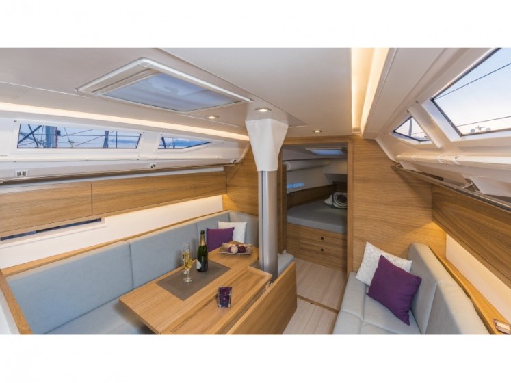 Salona 38 - Yacht Charter Sailica
