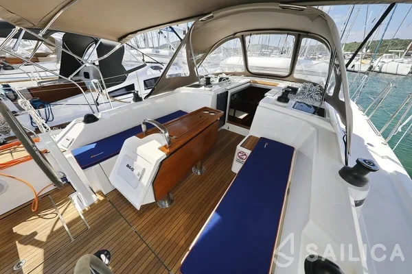 Bavaria C38 - Yacht Charter Sailica