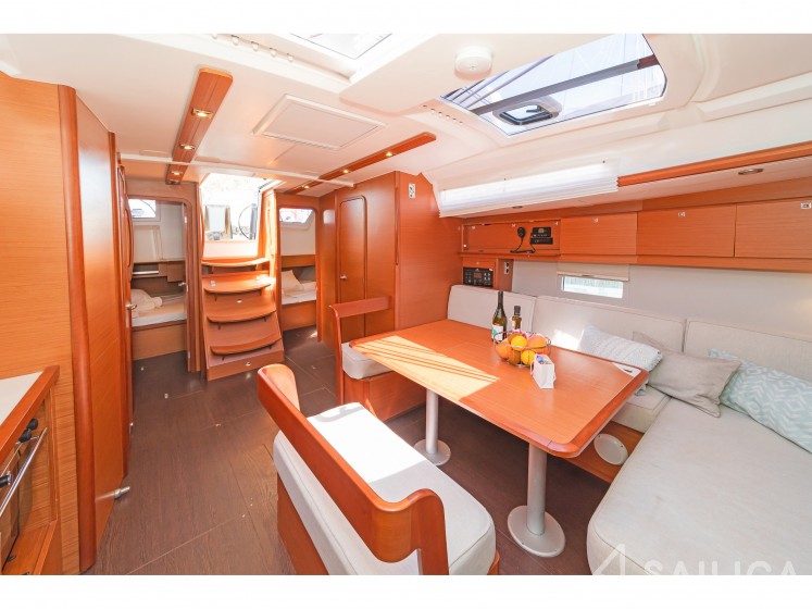 Dufour 430 - Yacht Charter Sailica