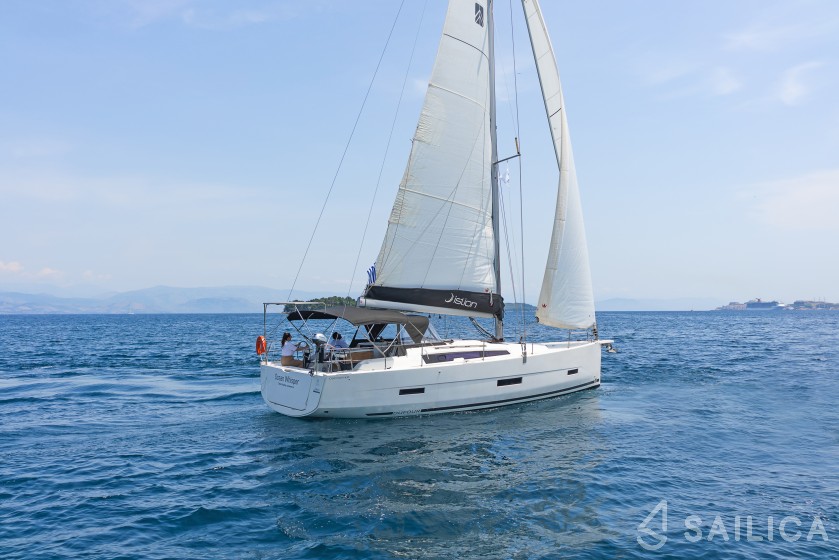 Dufour 430 - Yacht Charter Sailica