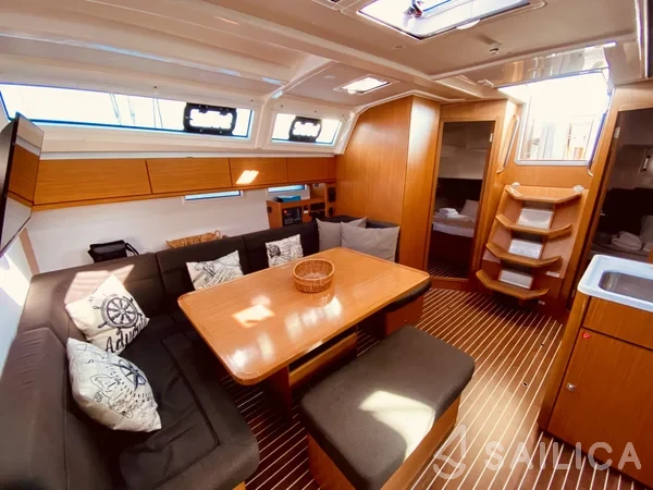 Bavaria Cruiser 46 Style - Yacht Charter Sailica