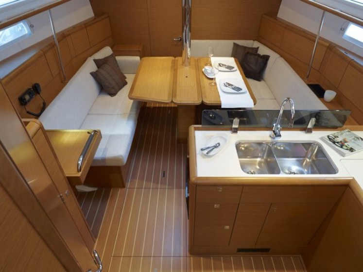 Sun Odyssey 389 - Yacht Charter Sailica