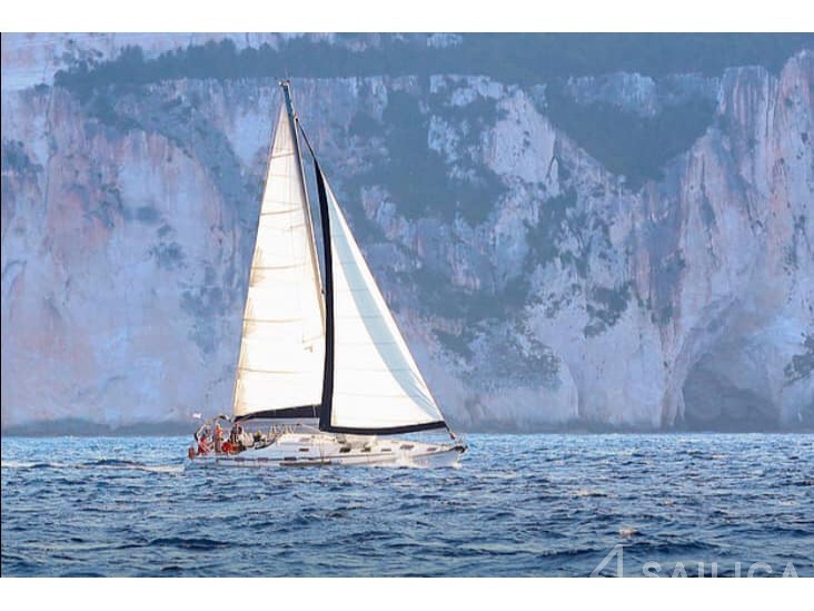 Bavaria 51 Cruiser - Yacht Charter Sailica