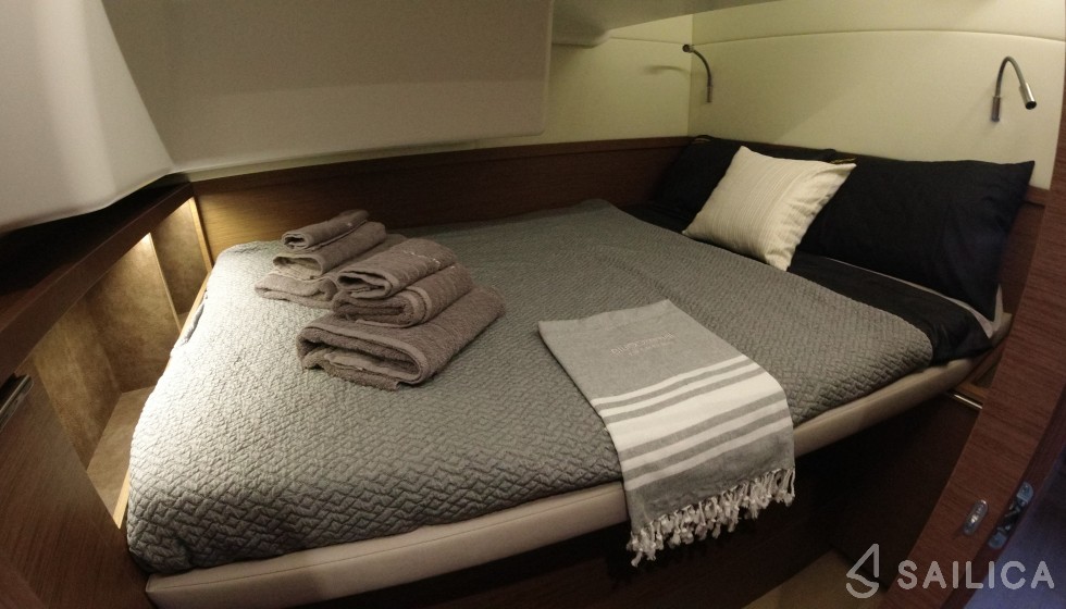 Lagoon 50 - Yacht Charter Sailica