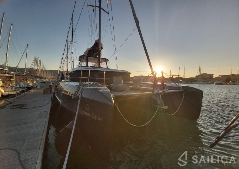 Lagoon 50 - Yacht Charter Sailica