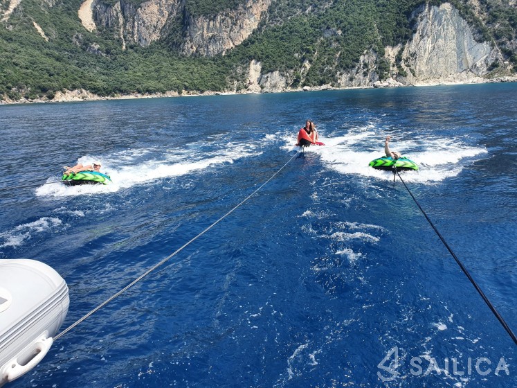 Lagoon 50 - Yacht Charter Sailica