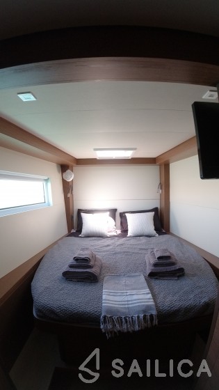 Lagoon 50 - Yacht Charter Sailica