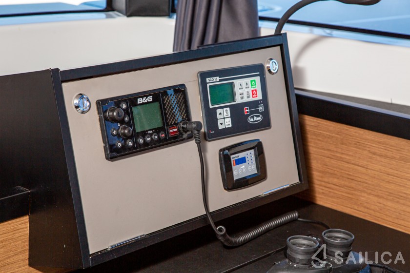 Lagoon 40 - Yacht Charter Sailica