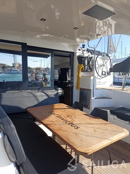 Lagoon 40 - Yacht Charter Sailica