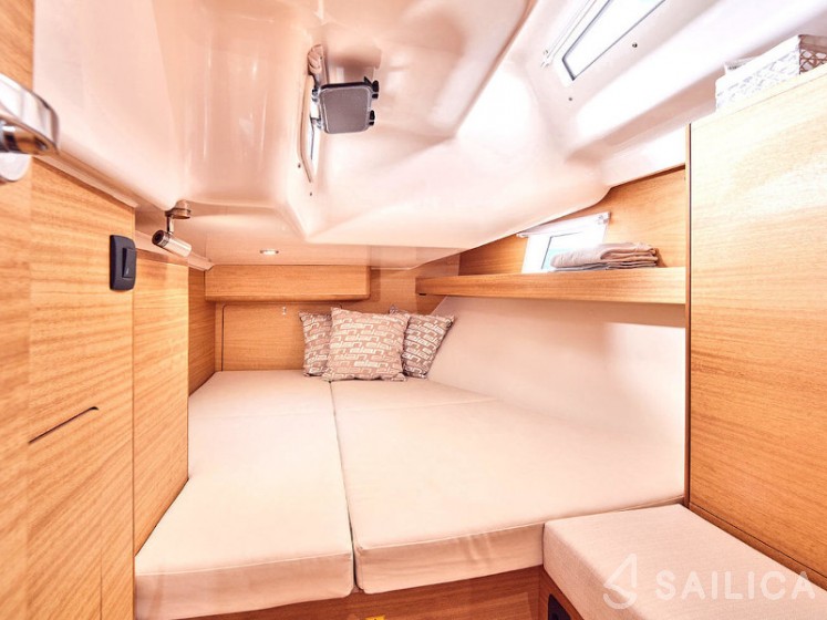 Elan Impression 45.1 - Yacht Charter Sailica