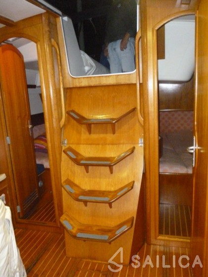 Sun Odyssey 42 - Yacht Charter Sailica