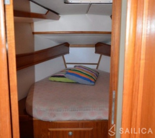 Sun Odyssey 42 - Yacht Charter Sailica