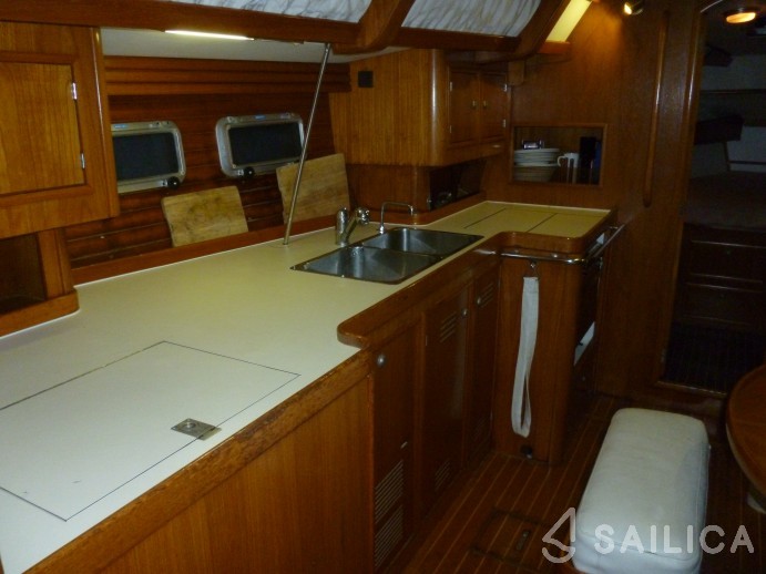 Sun Odyssey 42 - Yacht Charter Sailica