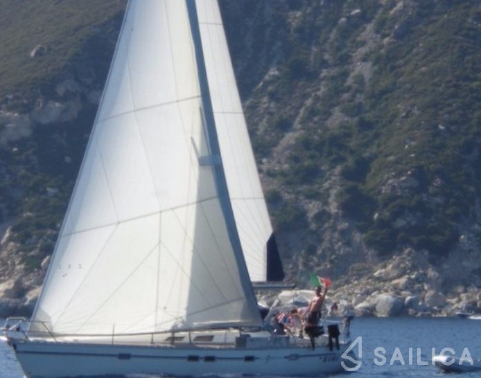 Sun Odyssey 42 - Yacht Charter Sailica