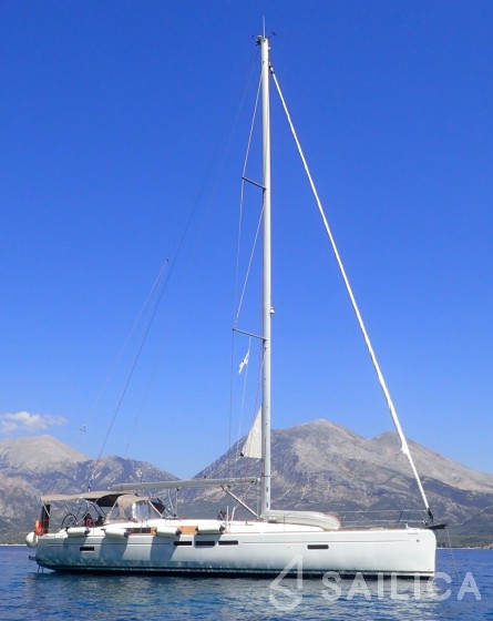 Sun Odyssey 519 - Yacht Charter Sailica