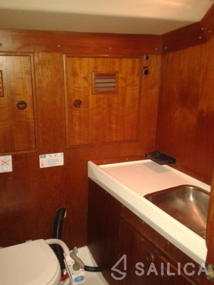 Swan 39 - Yacht Charter Sailica
