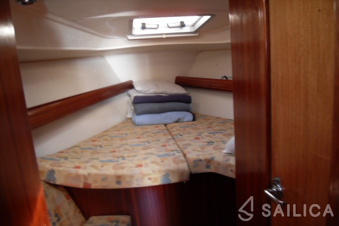Bavaria 40 - Yacht Charter Sailica