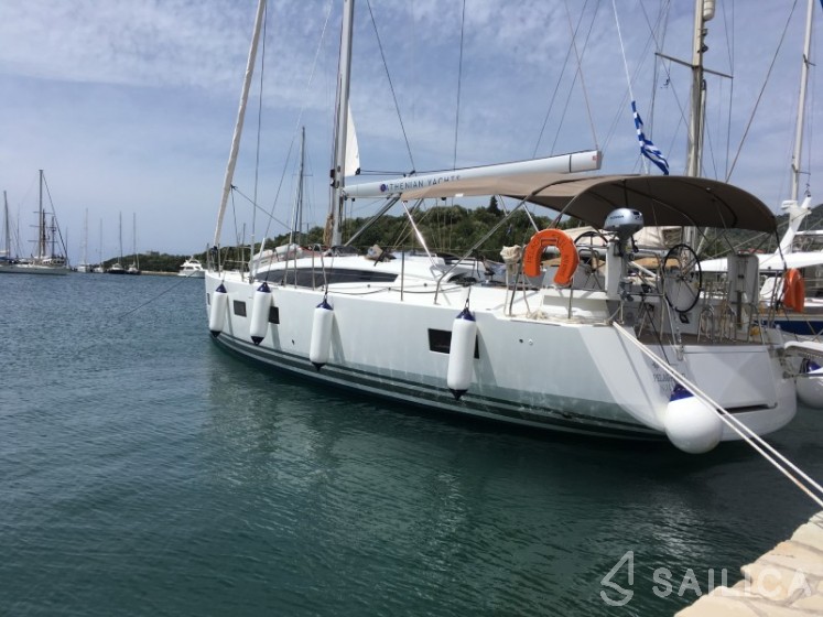 Jeanneau 54 - Yacht Charter Sailica