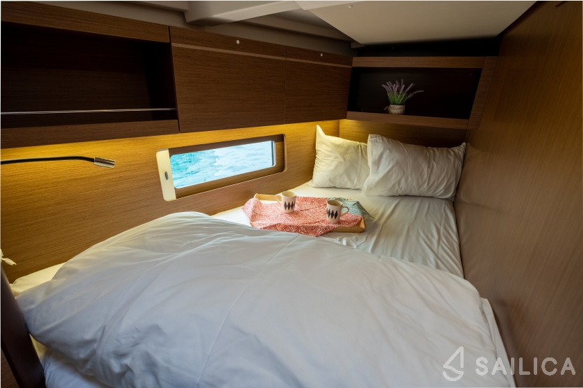 Oceanis 46.1 - Yacht Charter Sailica